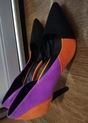 Туфли туфли женские лодочки лодочки каблук искусственная замша черные оранжевые сиреневые острый носок новые сток 392 фото