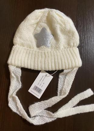 Шапочка на дівчинку
