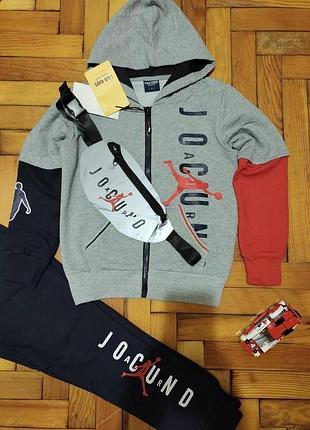 Стильний, класний, спортивний костюм, хлопчик. венгрія. різні моделі.