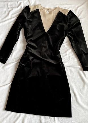 Оксамитове плаття 2