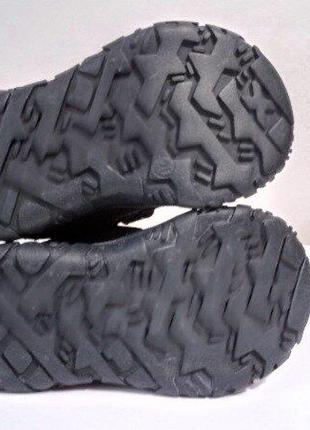 Кожаные фирменные детские кроссовки для малыша 20 р5 фото