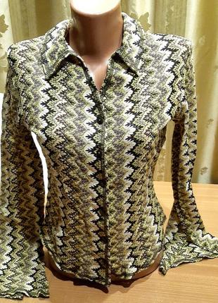 Шикарная блуза из перфорированной ткани, принт, на пуговицах./ etam/франция/1 фото