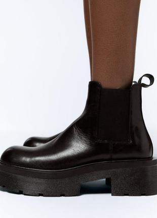 Кожаные ботинки zara на рифленой подошве