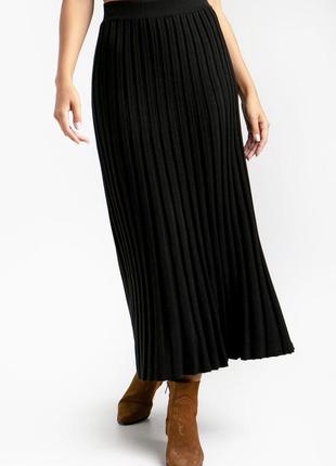 Вязаная юбка плиссе черного цвета. модель 2025 trikobakh. размеры 42/46, 48/528 фото
