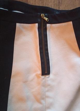Брендовая юбка zara. цвет черный с белым.4 фото