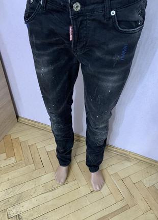 Чёрные джинсы dsquared21 фото