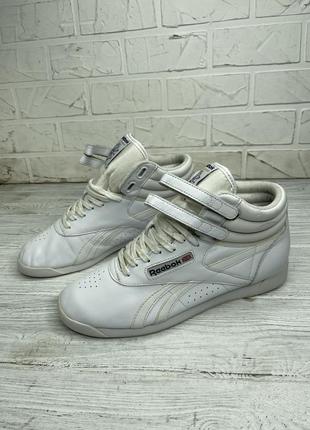 Кроссовки высокие reebok classic5 фото