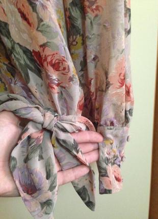Шифоновая блуза с цветочным принтом4 фото