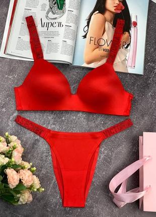 Комплект нижнего белья victoria’s secret бесшовный красный подарок на 14 февраля 8 марта