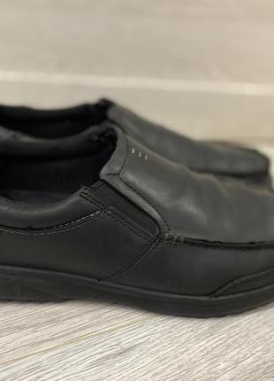 Мокасини crocs shaw leather loafer