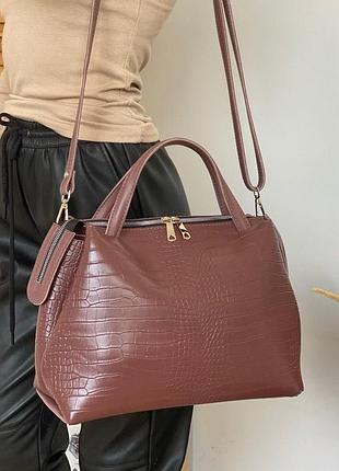 Сумка - саквояж темно - мерехтливої (темно - рожевого) кольору