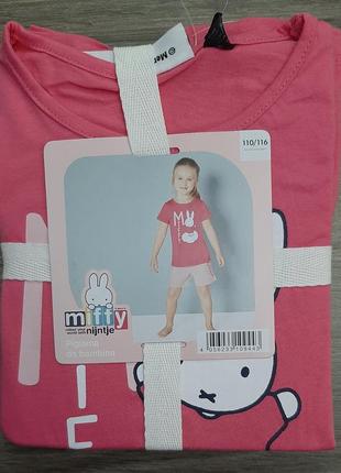 Пижама miffy костюм шорты и футболка германия 
р-р 110-116 см