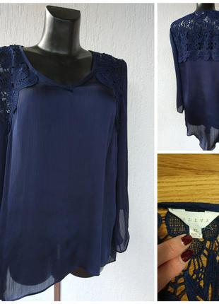 Фирменная стильная крутая шыфоновая блуза с декором.