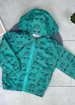 Ветровка с машинками