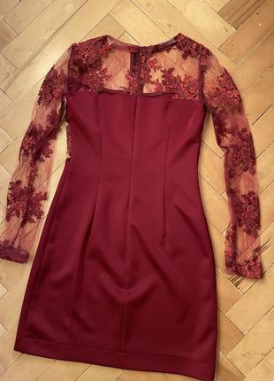 Роскошное платье бордового цвета4 фото