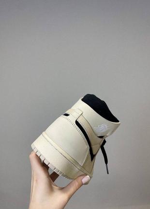 Nike air jordan cream black брендові кремові бежеві високі кросівки найк джордан з натуральної шкіри кремові високі кросівки із натуральної шкіри6 фото