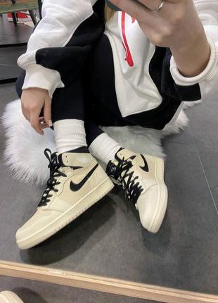 Nike air jordan cream black брендові кремові бежеві високі кросівки найк джордан з натуральної шкіри кремові високі кросівки із натуральної шкіри7 фото