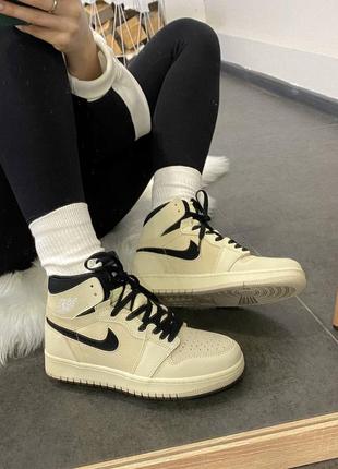 Nike air jordan cream black брендові кремові бежеві високі кросівки найк джордан з натуральної шкіри кремові високі кросівки із натуральної шкіри