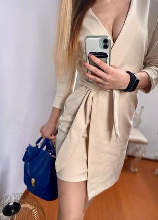 Сукня брендове