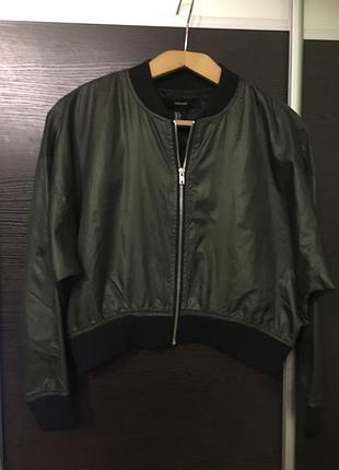 Жіночий бомбер