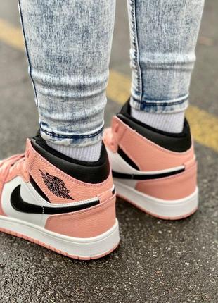 Nike air jordan 1 retro pink брендовые розовые высокие кроссовки найк джордан жіночі трендові рожеві кросівки7 фото