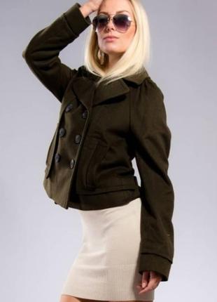 Куртка женская короткая.2 фото