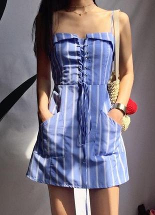 Платье в полоску со шнуровкой1 фото