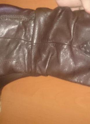 Стильні коричневі чоботи шкіра р36 італія