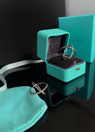 Кільце хрест-навхрест