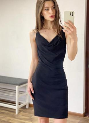 Шикарное чёрное платье с открытой спинкой miss selfridge