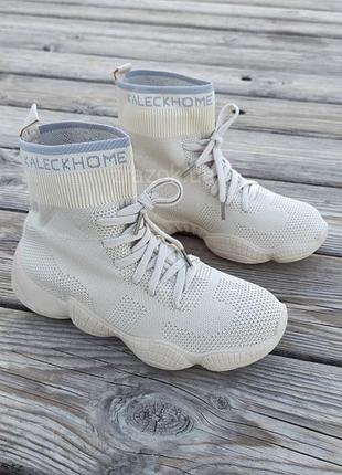 Бежеві пісочний кросівки шкарпетки хайтопы високі кеди текстильні ганчіркові взуття взуття кросівки жіночі бежевий3 фото