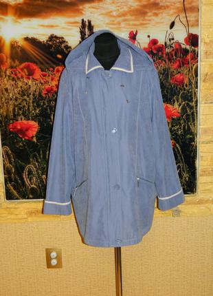 Куртка жіноча блакитна демісезонна з капюшоном р. 52-54