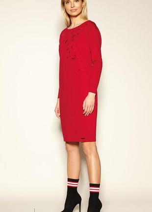 Женское трикотажное платье-футляр красного цвета. модель patty zaps.2 фото