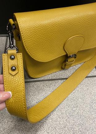 Сумка кожаная чёрная  сумка женская сумка шкіряна через плече жовта італійська сумка2 фото