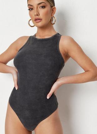 Боді графітового кольору missguided