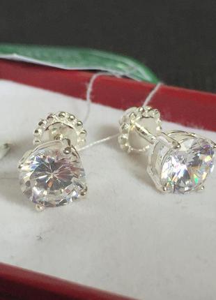 Нові родовані срібні сережки гвоздики 7 мм із куб. цирконієм срібло 925 проби