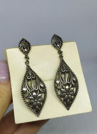 Литые серьги