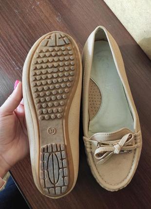 Бежевые мокасины , туфли, лоферы 37р