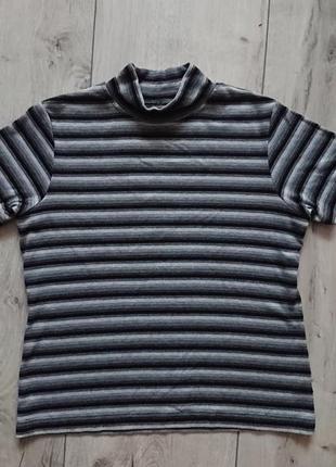 Футболка в полоску