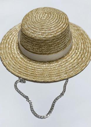 Шляпа соломенная женская канотье с зодотистой цепью3 фото