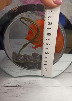 Декоративная ваза , с зеркальным обрамлением , середина залита епоксидкой4 фото