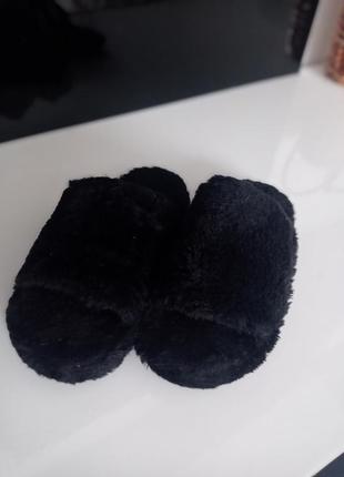 Пухнасті Тапочки