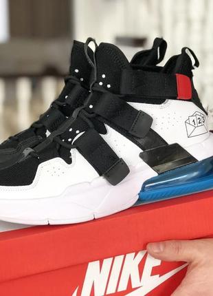 Кросівки nike air force 270  білі з чорним\блакитні