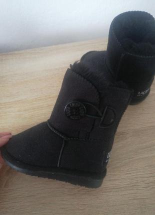 Дитячі ugg3 фото