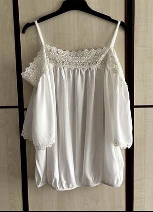 Блуза белая