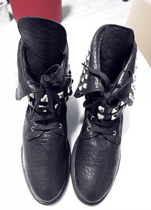 Кожаные молодежные женские ботинки от zara 39 р кожа везде - оригинал4 фото