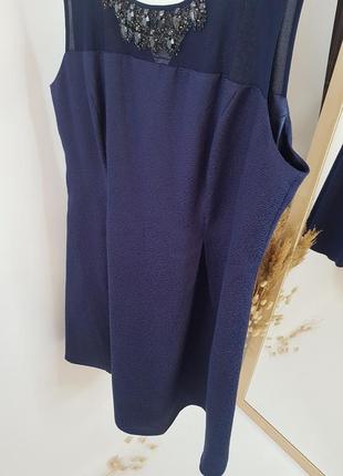 Сукня темно-синє з намистом з каменів по фігурі без рукавів4 фото