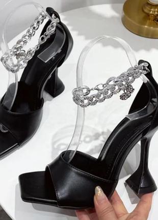 Стильна новинка