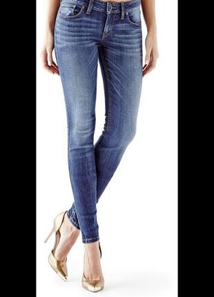 Джинси-скінні