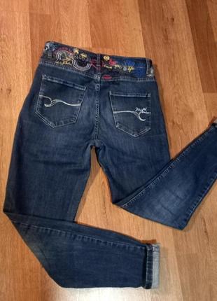 Desigual джинсы оригинал вышивка